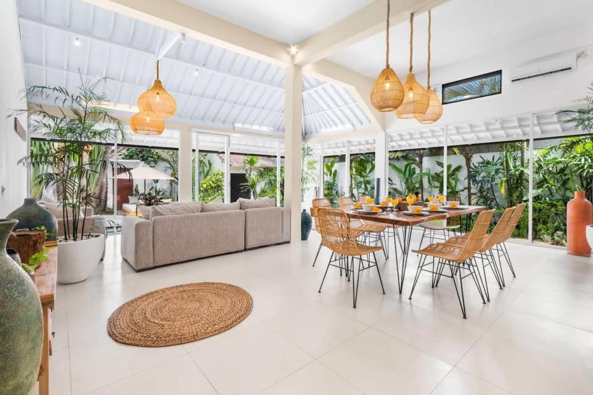 Villa New York - 4 Bdr Pool Luxury Villa, Next To The Forge Bali Seminyak  Exterior photo